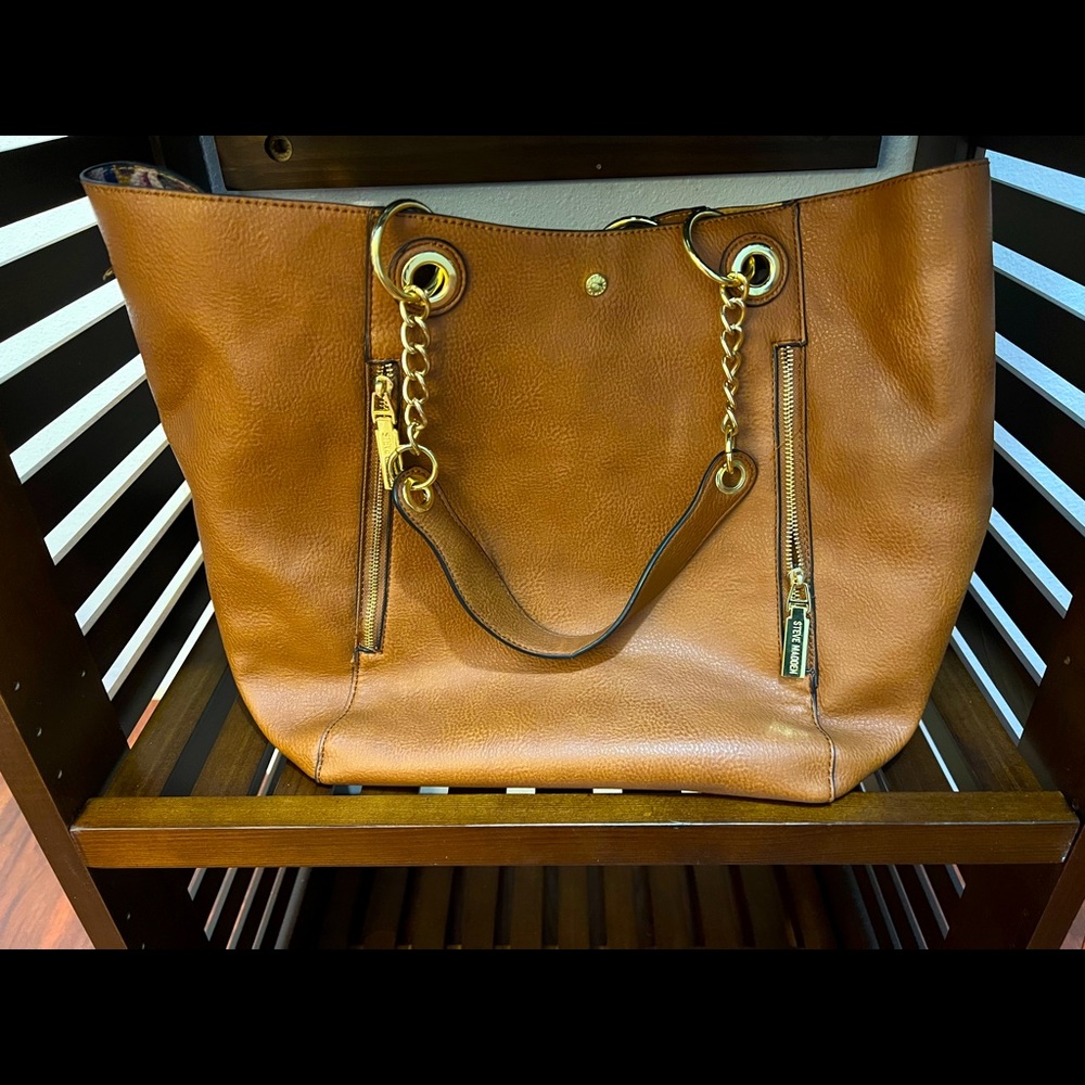 Steve Madden hobo bag with gold hardware